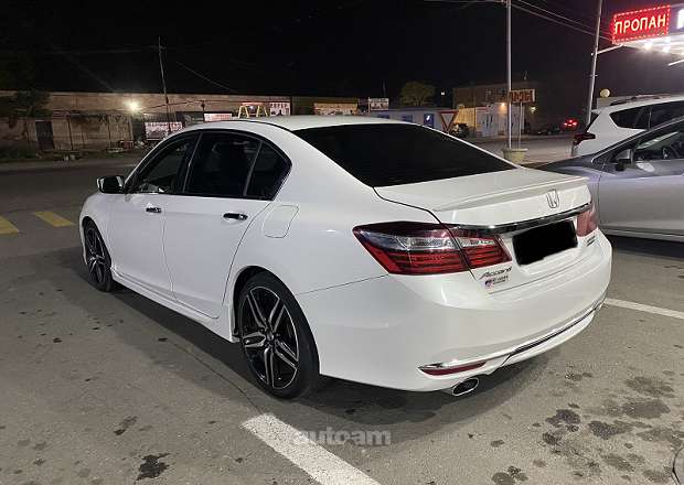 Honda Accord 2016 — фото 4