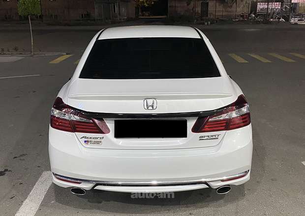 Honda Accord 2016 — фото 5