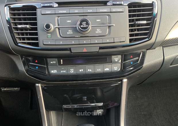 Honda Accord 2016 — фото 11