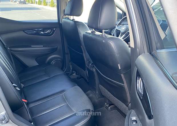 Nissan Rogue 2018 — фото 10