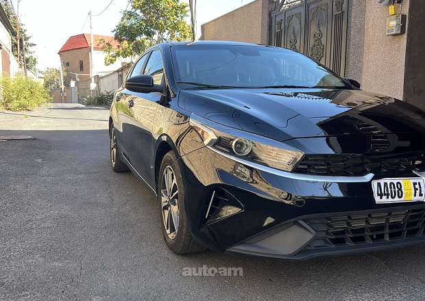Kia Forte 2023 — photo 5