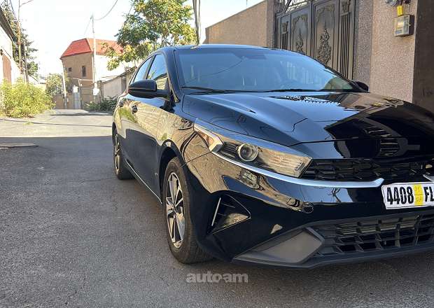 Kia Forte 2023 — photo 7