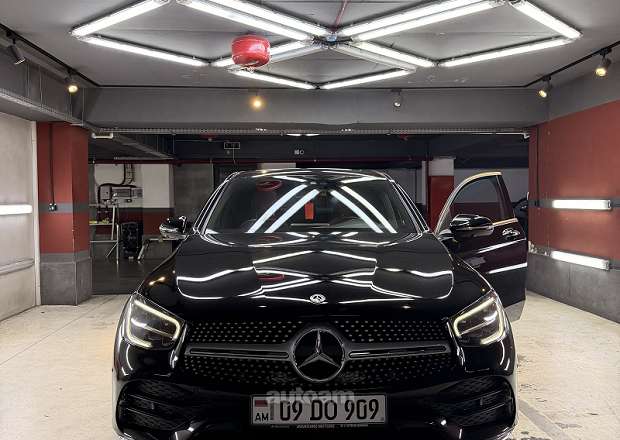 Mercedes-Benz GLC 300 2020 — լուսանկար 2