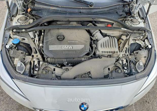 BMW 228