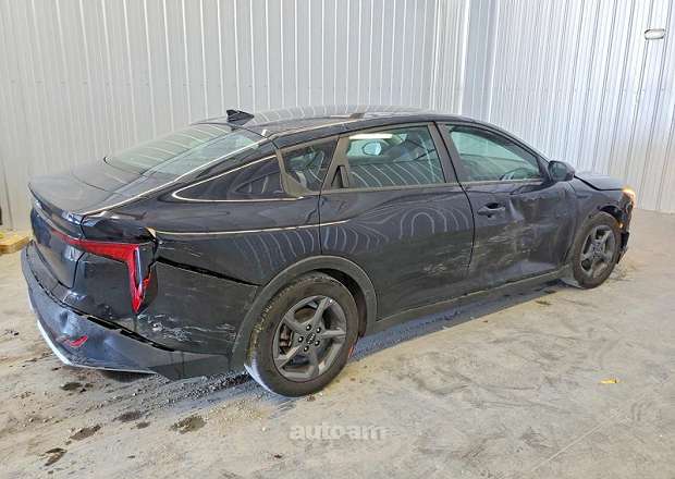 Kia K4