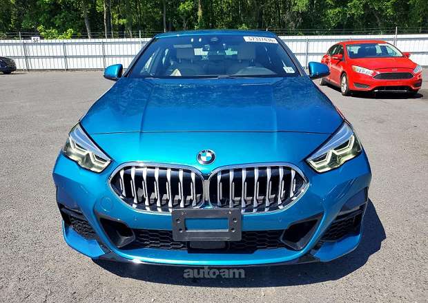 BMW 228