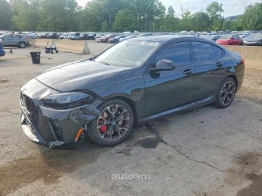 BMW 228  2025 