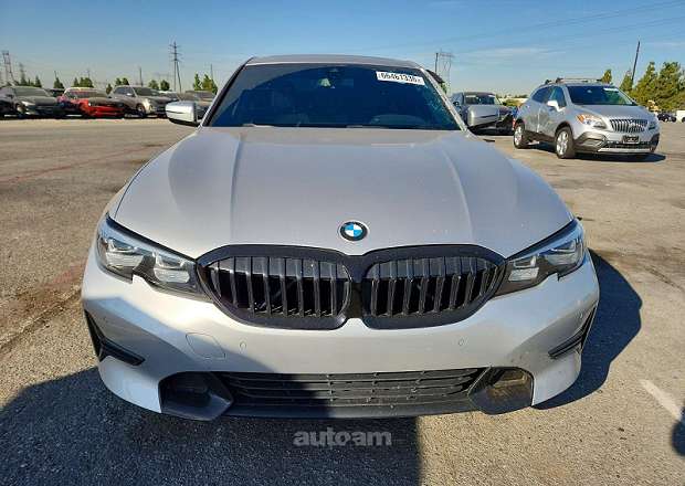 BMW 330