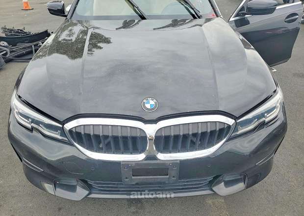 BMW 330