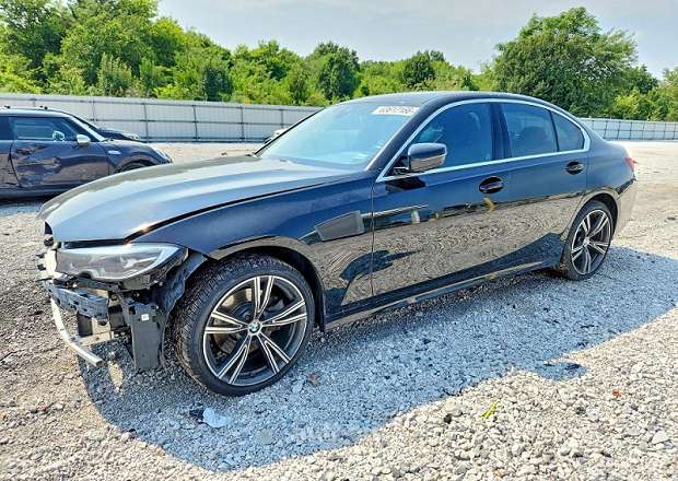 BMW 330