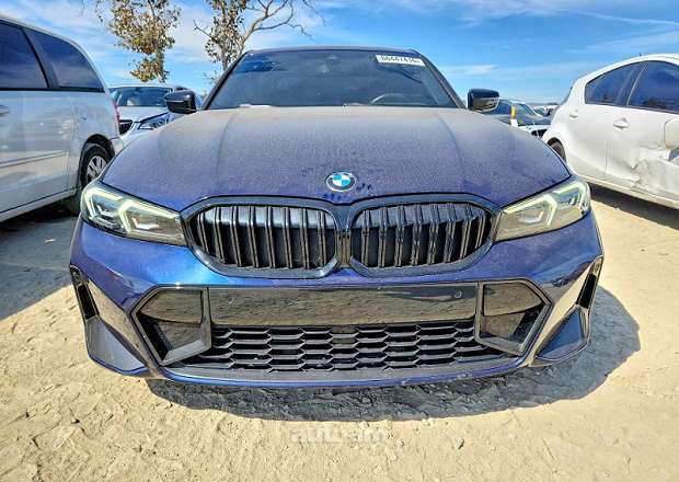 BMW 330
