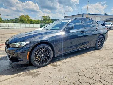 BMW 330  2023 