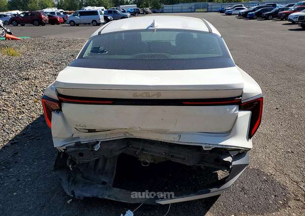 Kia K4