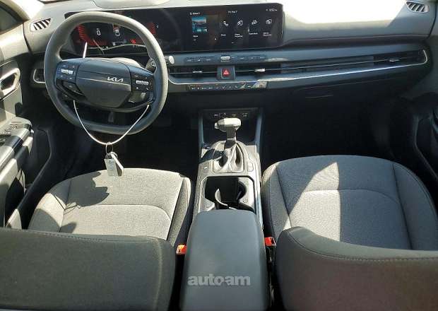 Kia K4