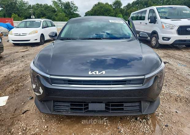Kia K4