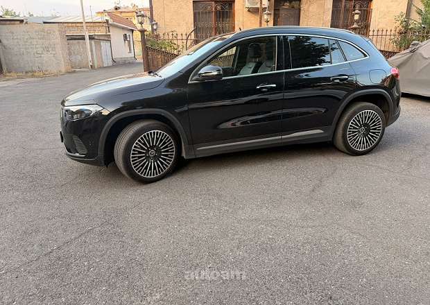 Mercedes-Benz EQA