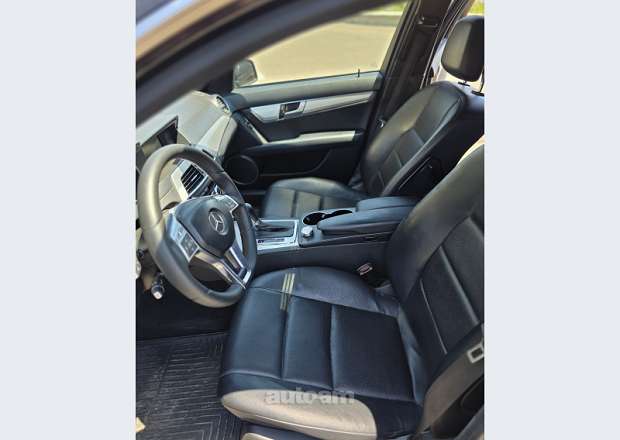 Mercedes-Benz C 180 2012 — լուսանկար 6