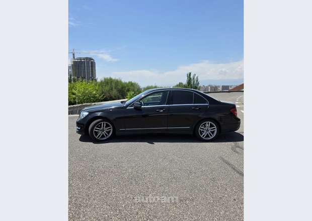 Mercedes-Benz C 180 2012 — լուսանկար 3