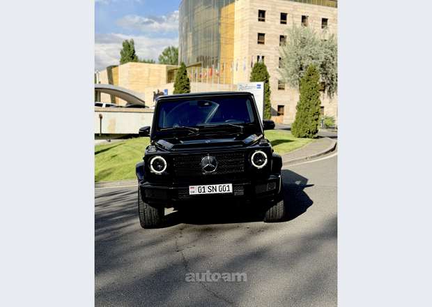 Mercedes-Benz G 500