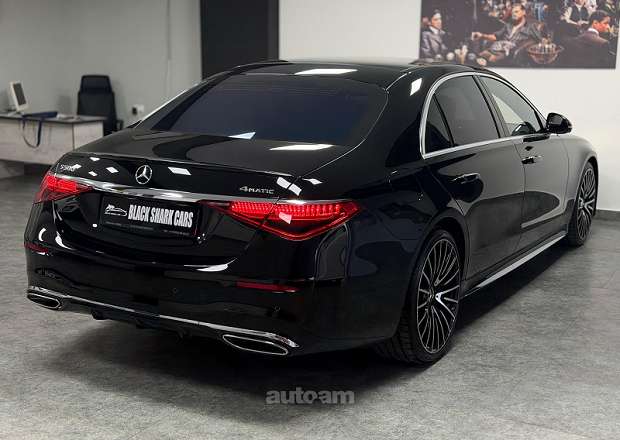 Mercedes-Benz S 500