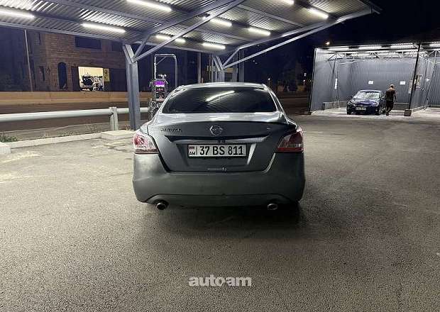 Nissan Altima 2015 — լուսանկար 10