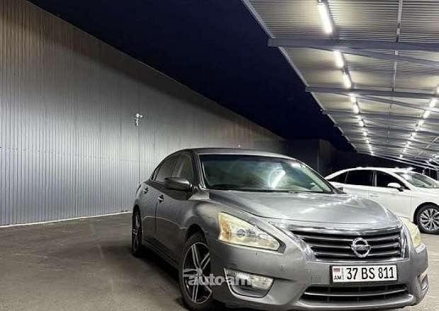 Nissan Altima 2015 — լուսանկար 1