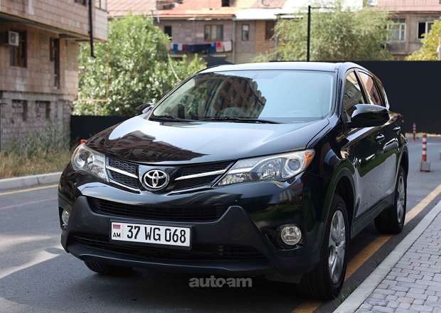 Toyota Rav 4 2013 — լուսանկար 1
