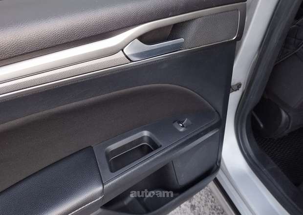 Ford Fusion 2019 — լուսանկար 12