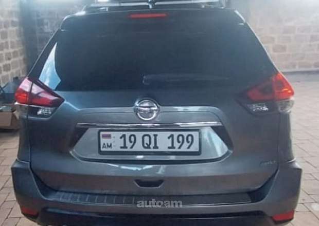 Nissan Rogue 2019 — photo 3