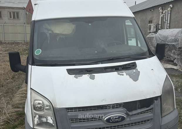 Ford Transit 2013 — լուսանկար 1