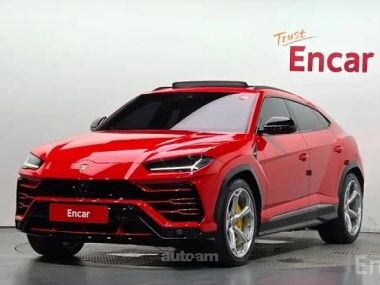 Lamborghini Urus  2020 