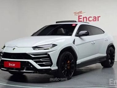 Lamborghini Urus  2020 