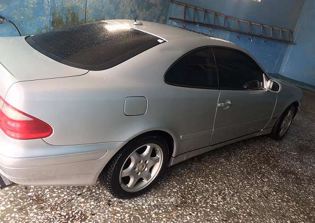 Mercedes-Benz CLK 320 2002 — լուսանկար 10