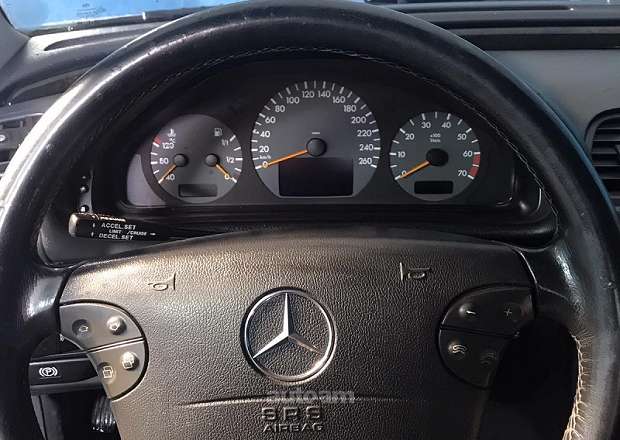 Mercedes-Benz CLK 320 2002 — լուսանկար 5