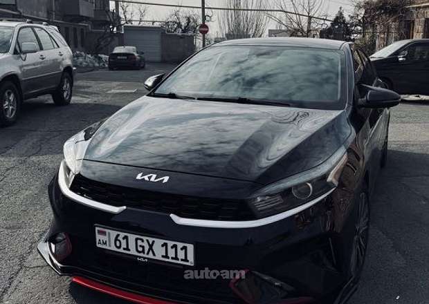 Kia Forte 2022 — լուսանկար 1