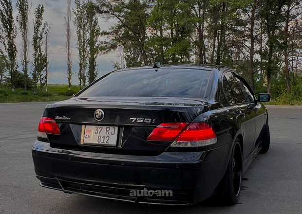 BMW 740 2005 — լուսանկար 6