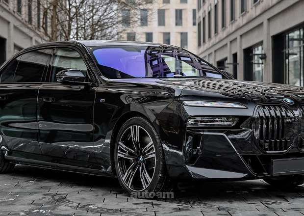 BMW 740