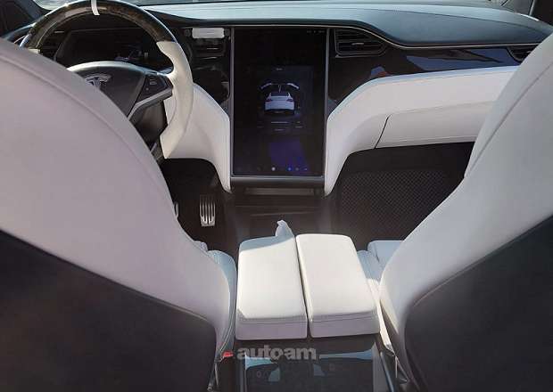Tesla Model X 2020 — լուսանկար 11