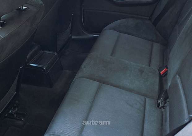 BMW 320 2002 — photo 6