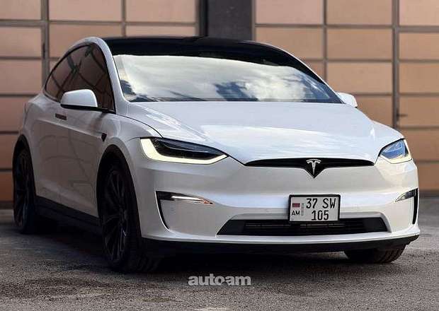 Tesla Model X 2022 — լուսանկար 3