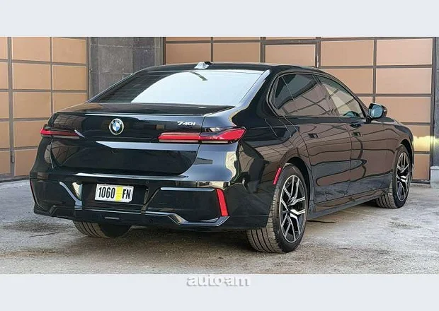 BMW 740 2023 — լուսանկար 4