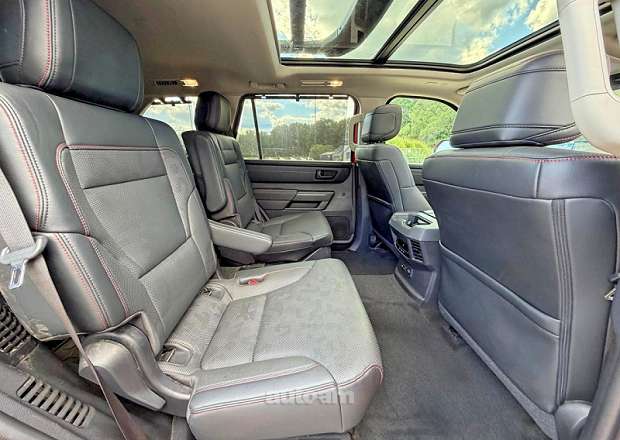 Toyota Sequoia