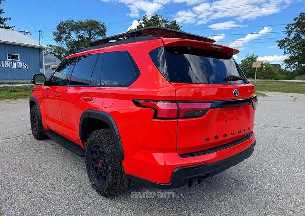 Toyota Sequoia