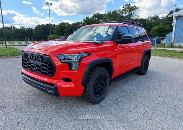 Toyota Sequoia