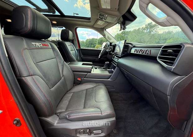 Toyota Sequoia