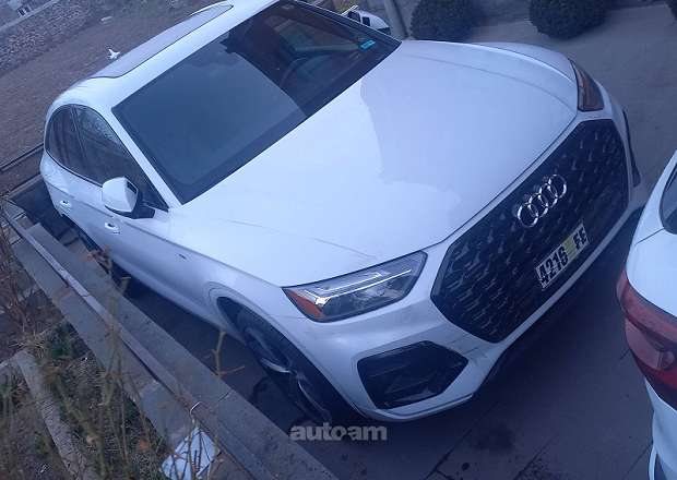 Audi Q5 Sportback 2023 — фото 4