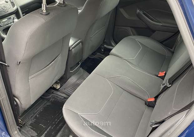 Ford Focus 2015 — լուսանկար 8