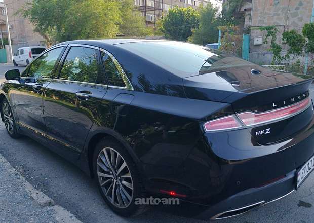Lincoln MKZ