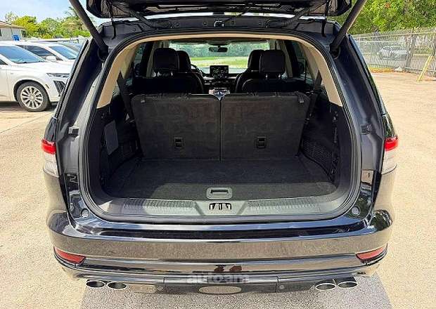 Lincoln Aviator