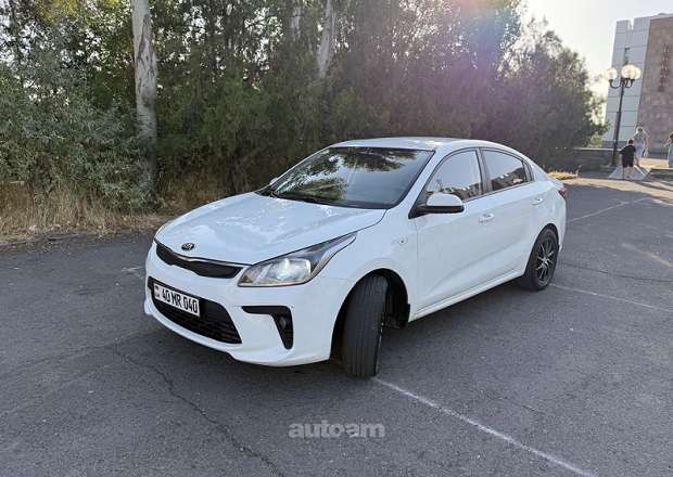 Kia Rio 2017 — photo 1